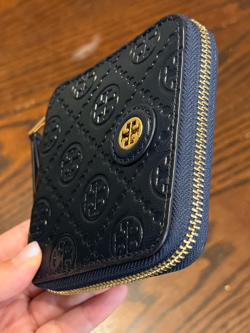 Tory Burch Navy Monogram Logo Zip Wallet with Gold Hardware - Picture 3 of 9